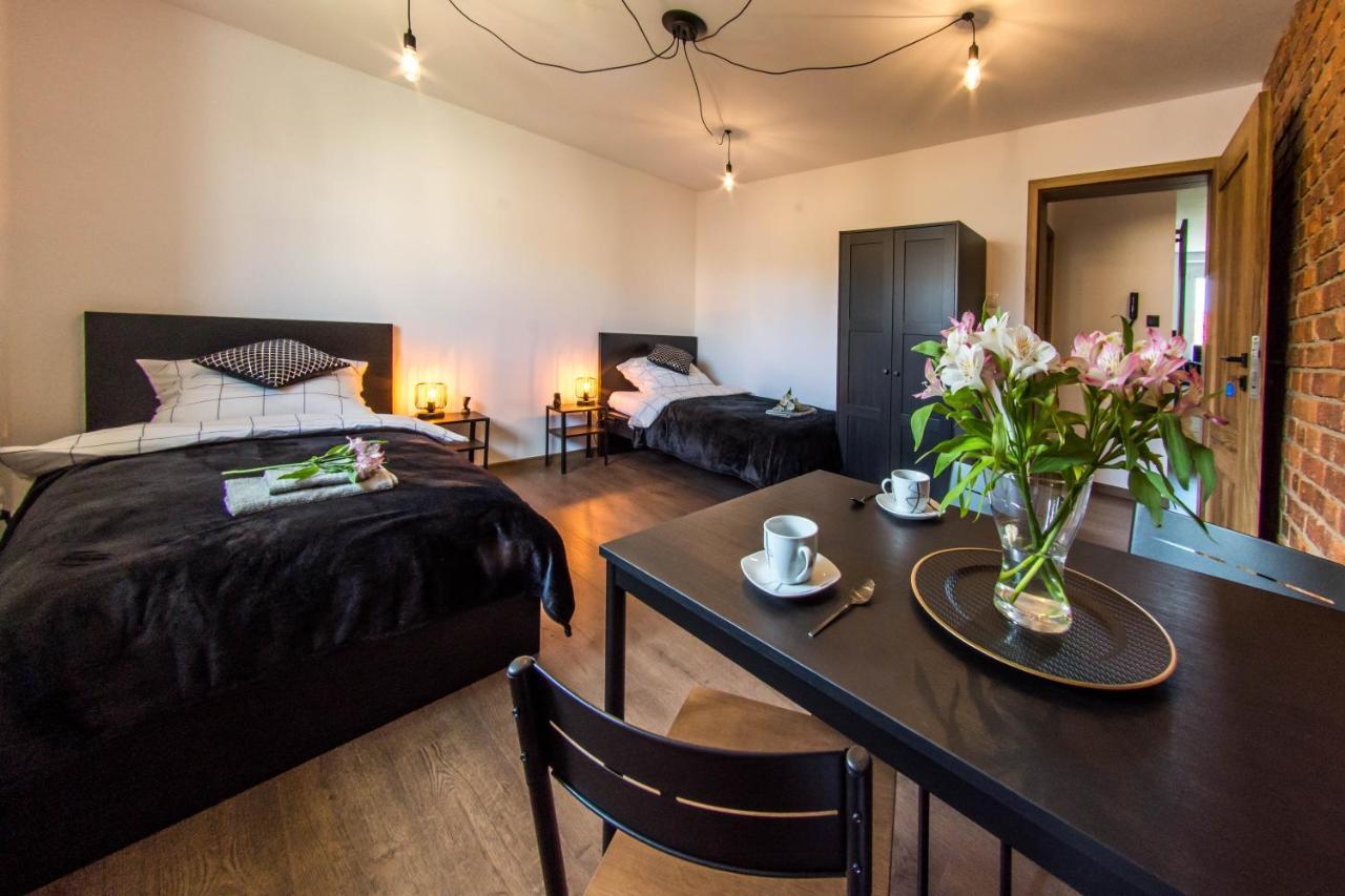Apartament Wita Stwosza Jelenia Góra Exterior foto