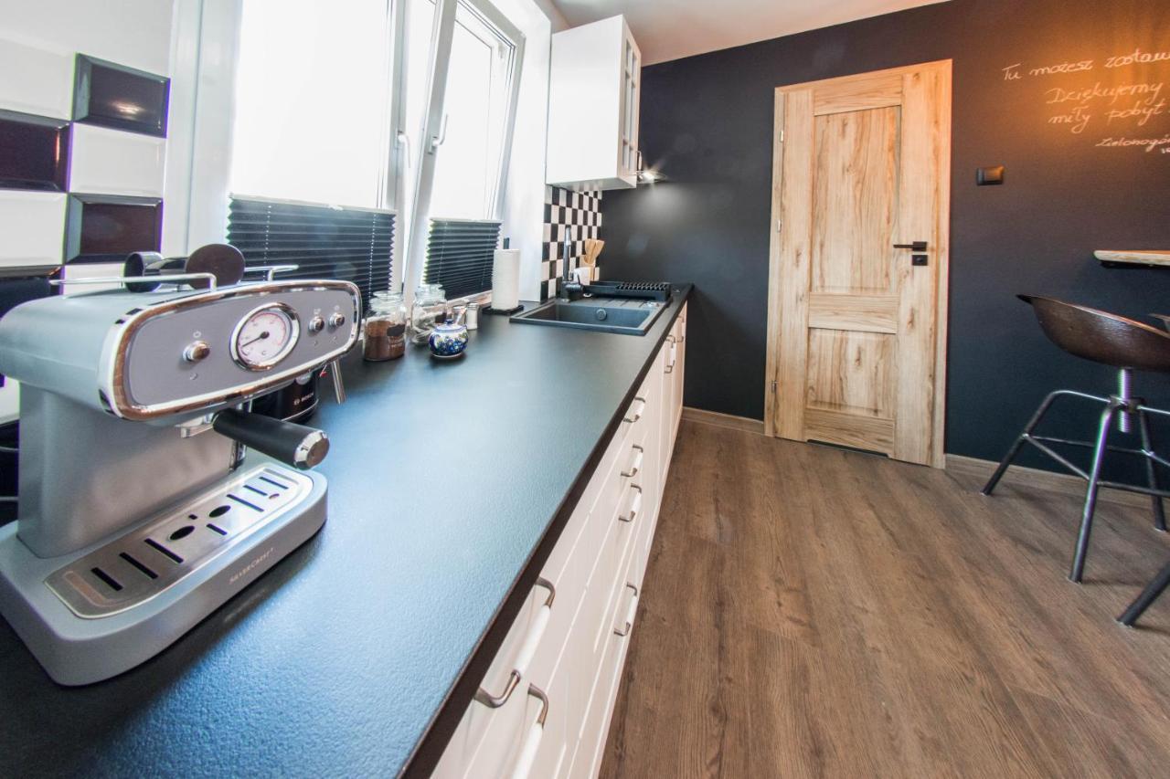 Apartament Wita Stwosza Jelenia Góra Exterior foto